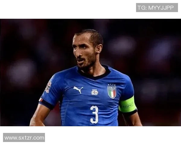 意大利足球明星斯基拉奇的辉煌历程与传奇瞬间回顾